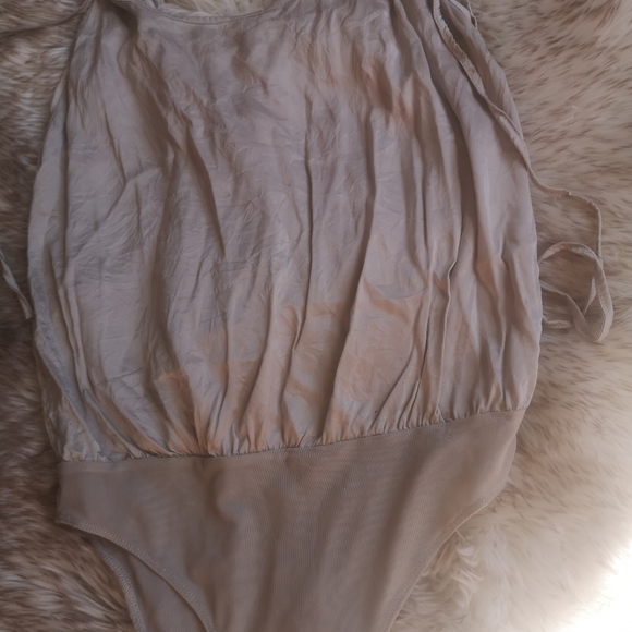 Zara SILK bodysuit - Picture 2 of 8